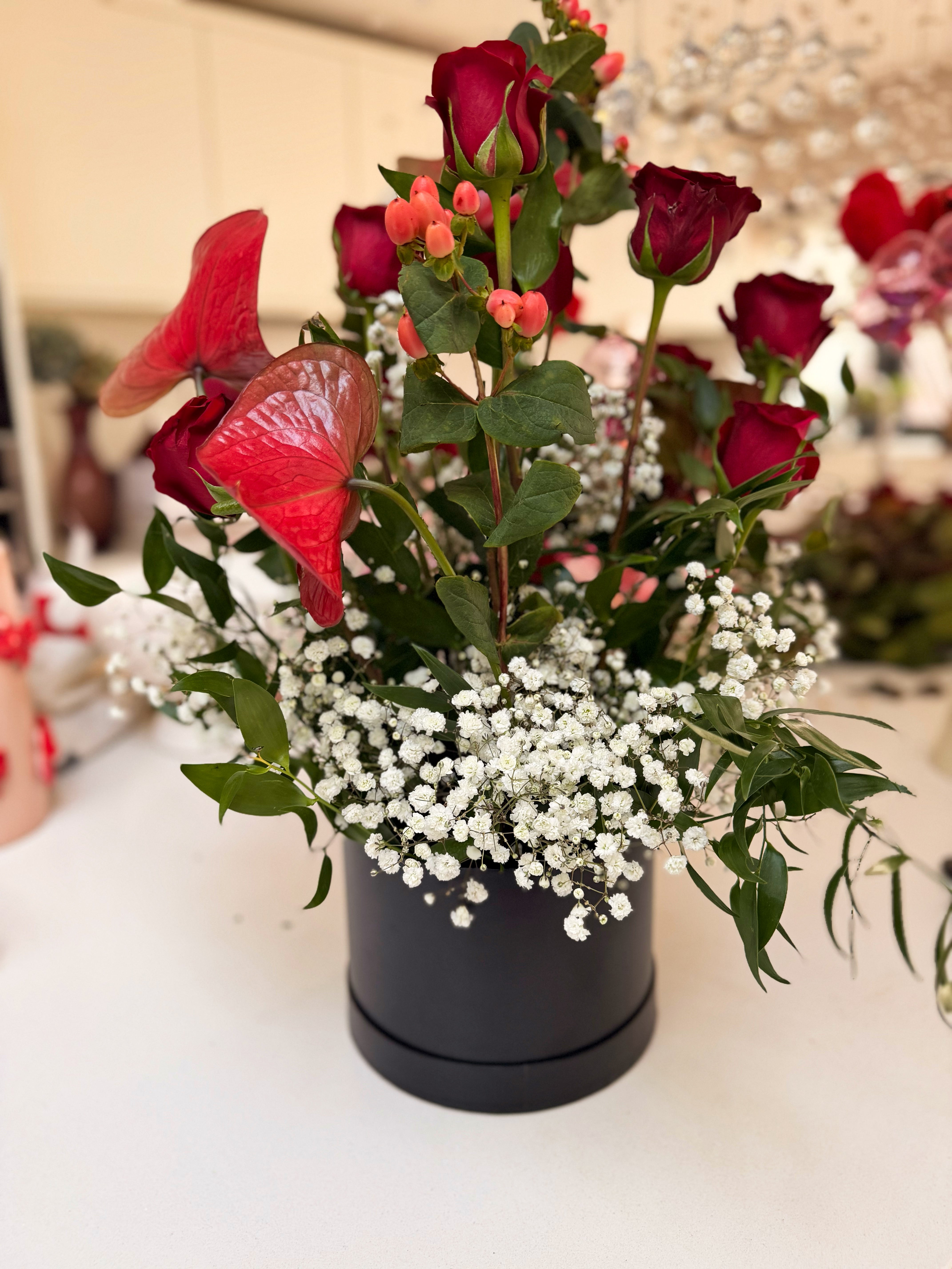 anthurium hybride rose The ‘Midnight Passion’ Rose & Anthurium Hatbox