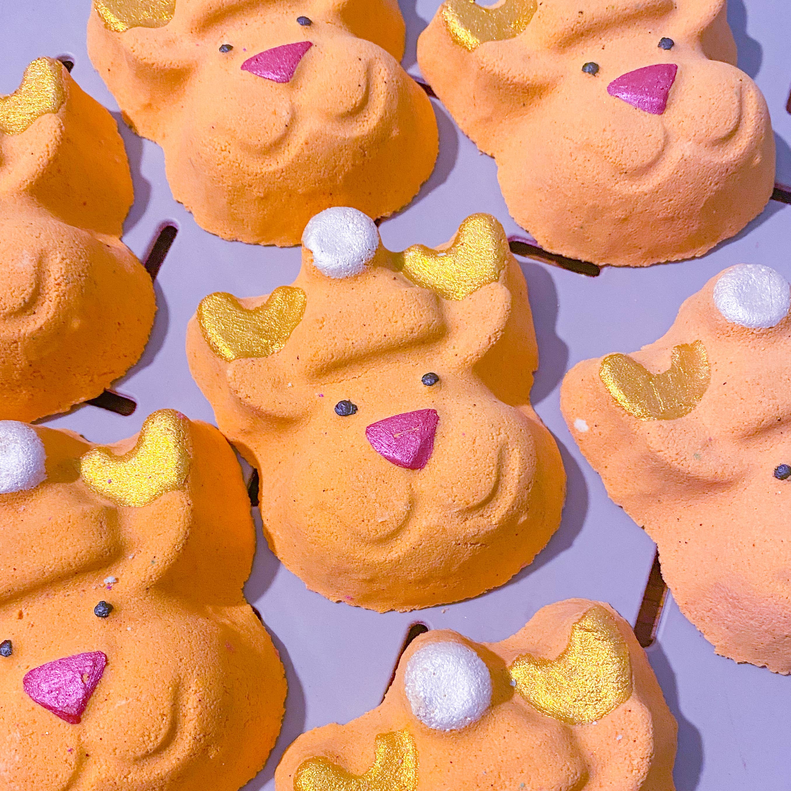 Reindeer Christmas Bath Bomb