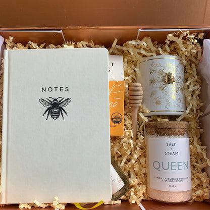 She's a Queen Gift Box